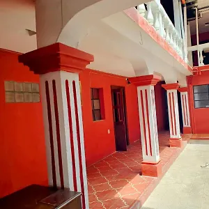  Hotel Cristales De La Calzada